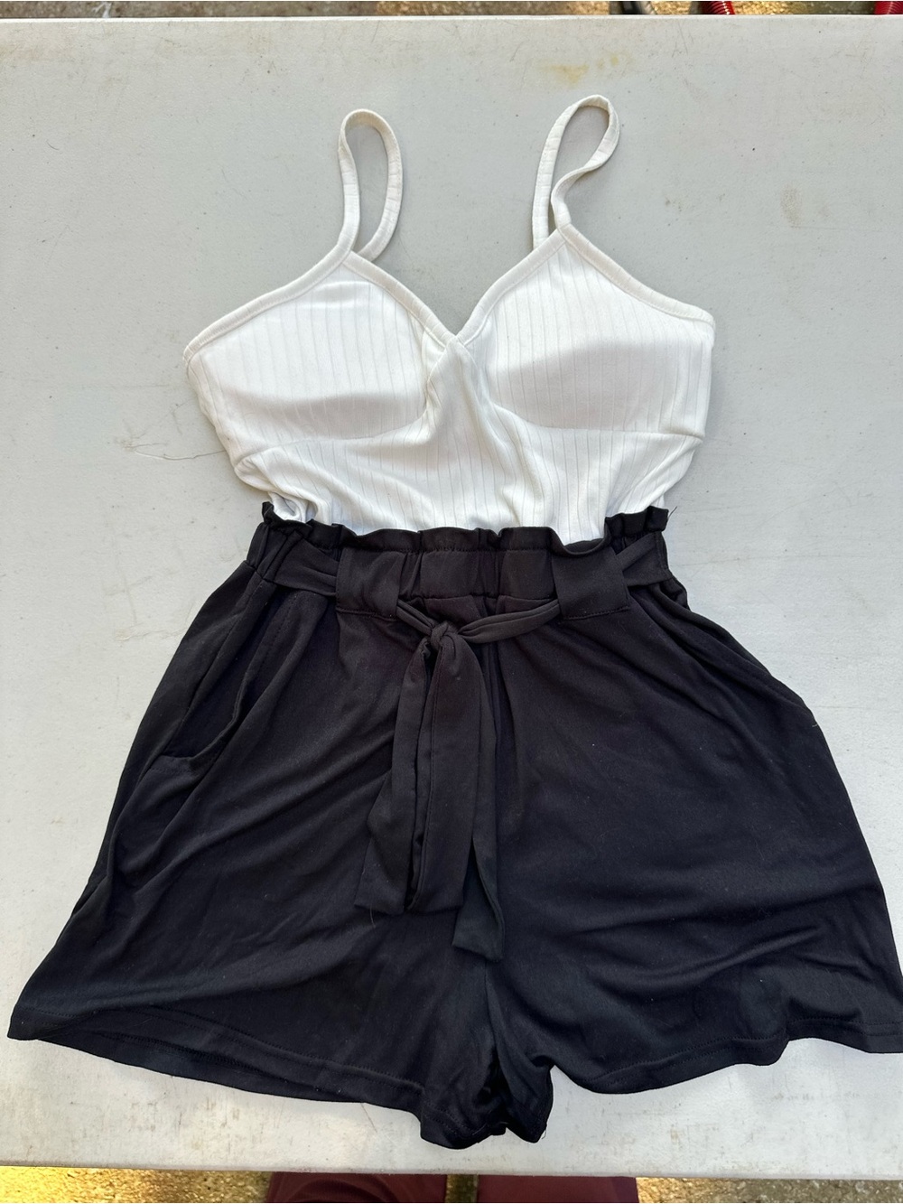 Women’s High-Waist romper with Tie - S